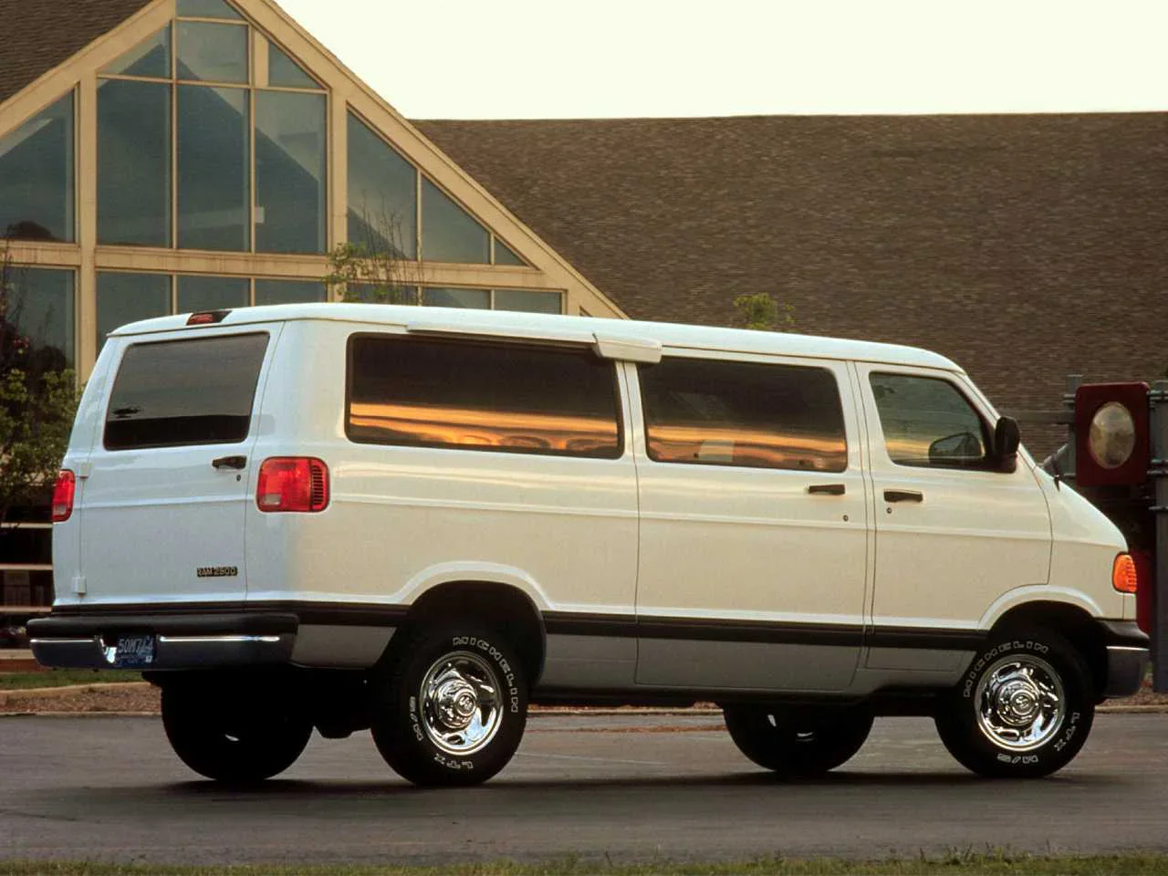 Exterior 6