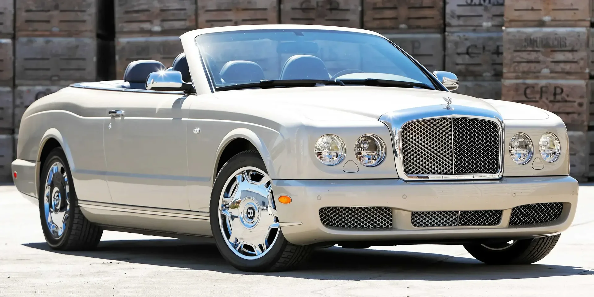 2008 Bentley Azure photo 1