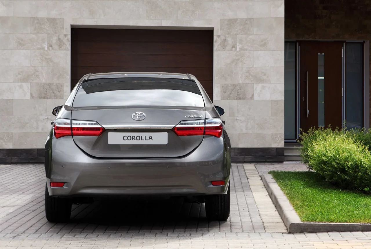 Exterior 4
