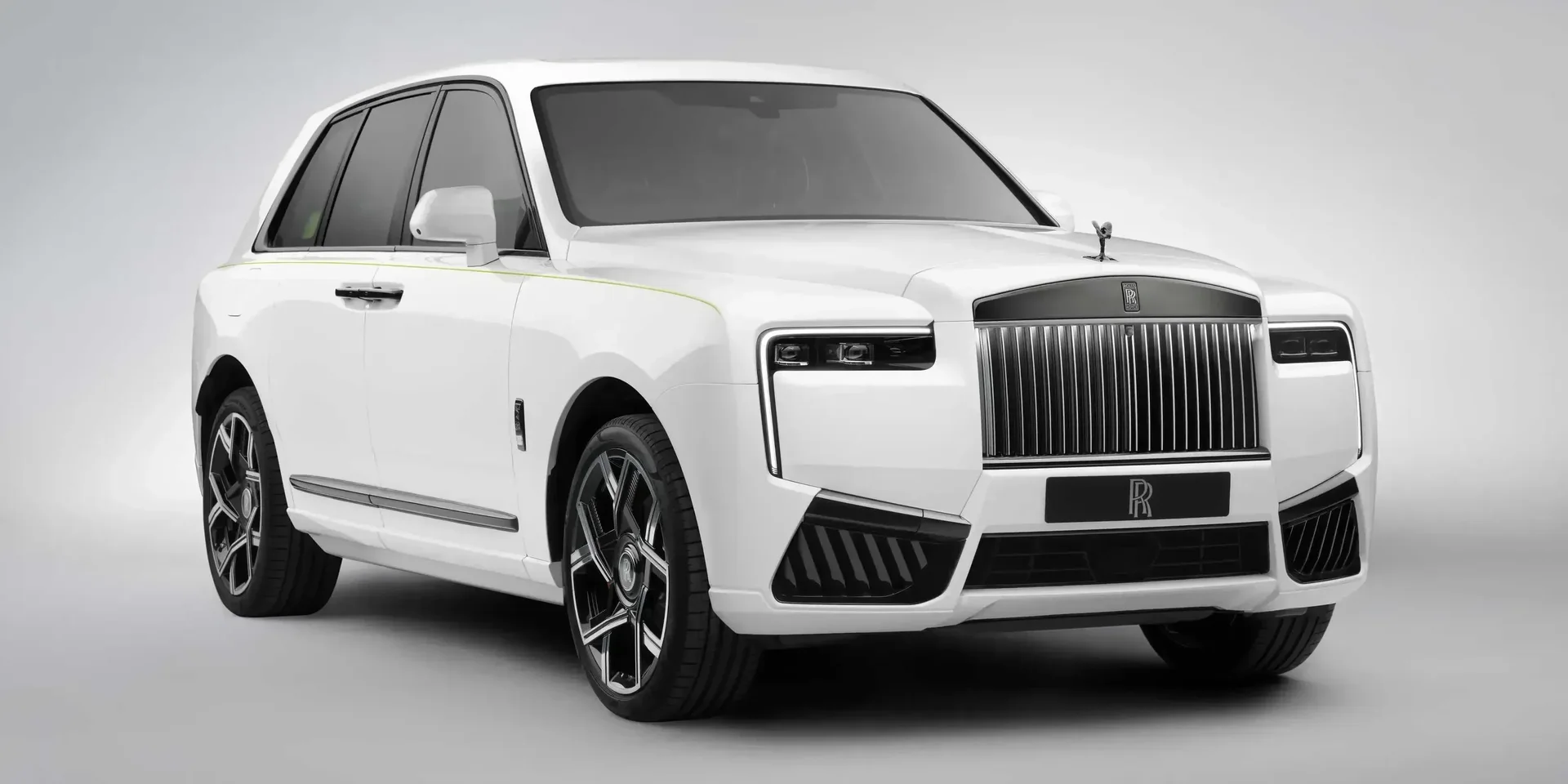 2025 Rolls-Royce Cullinan Black Badge Cullinan photo 1