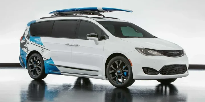2016 Chrysler 2016-chrysler-concept main image