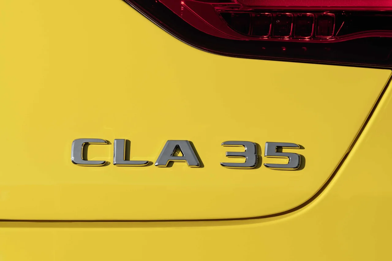 Exterior 24