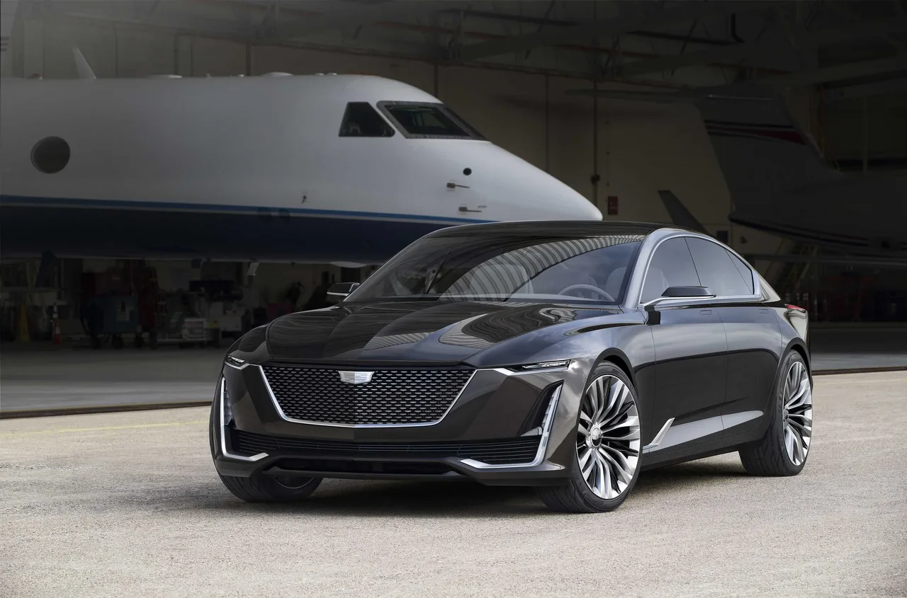 Exterior 4