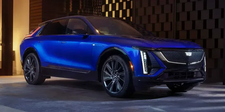2025 Cadillac 2025-cadillac-lyriq-600e4 main image