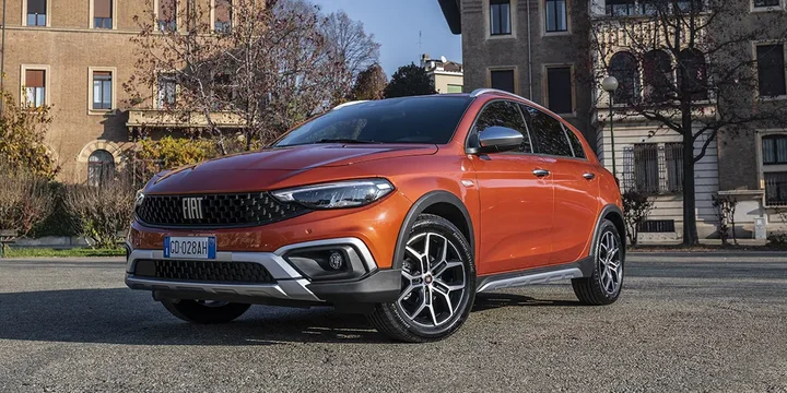 2021 Fiat Egea Cross exterior main image