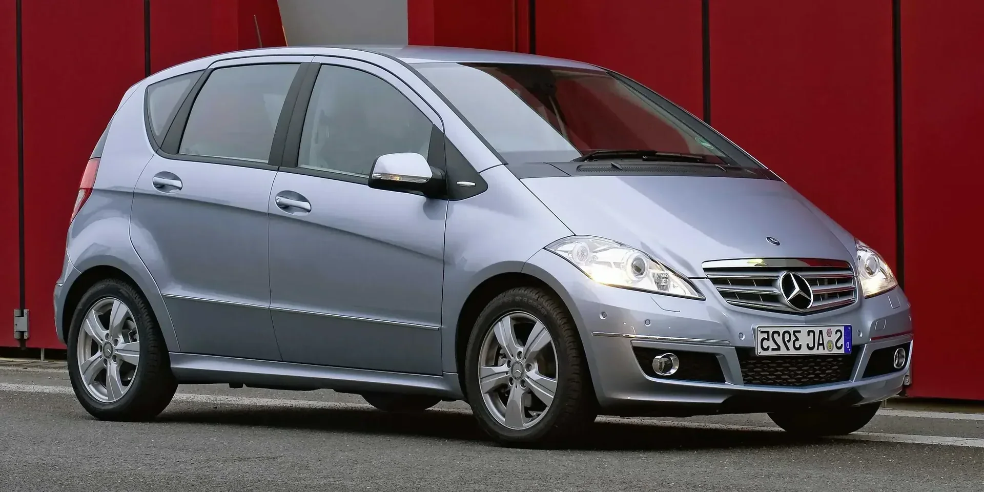 2009 Mercedes-Benz A-Class photo 1