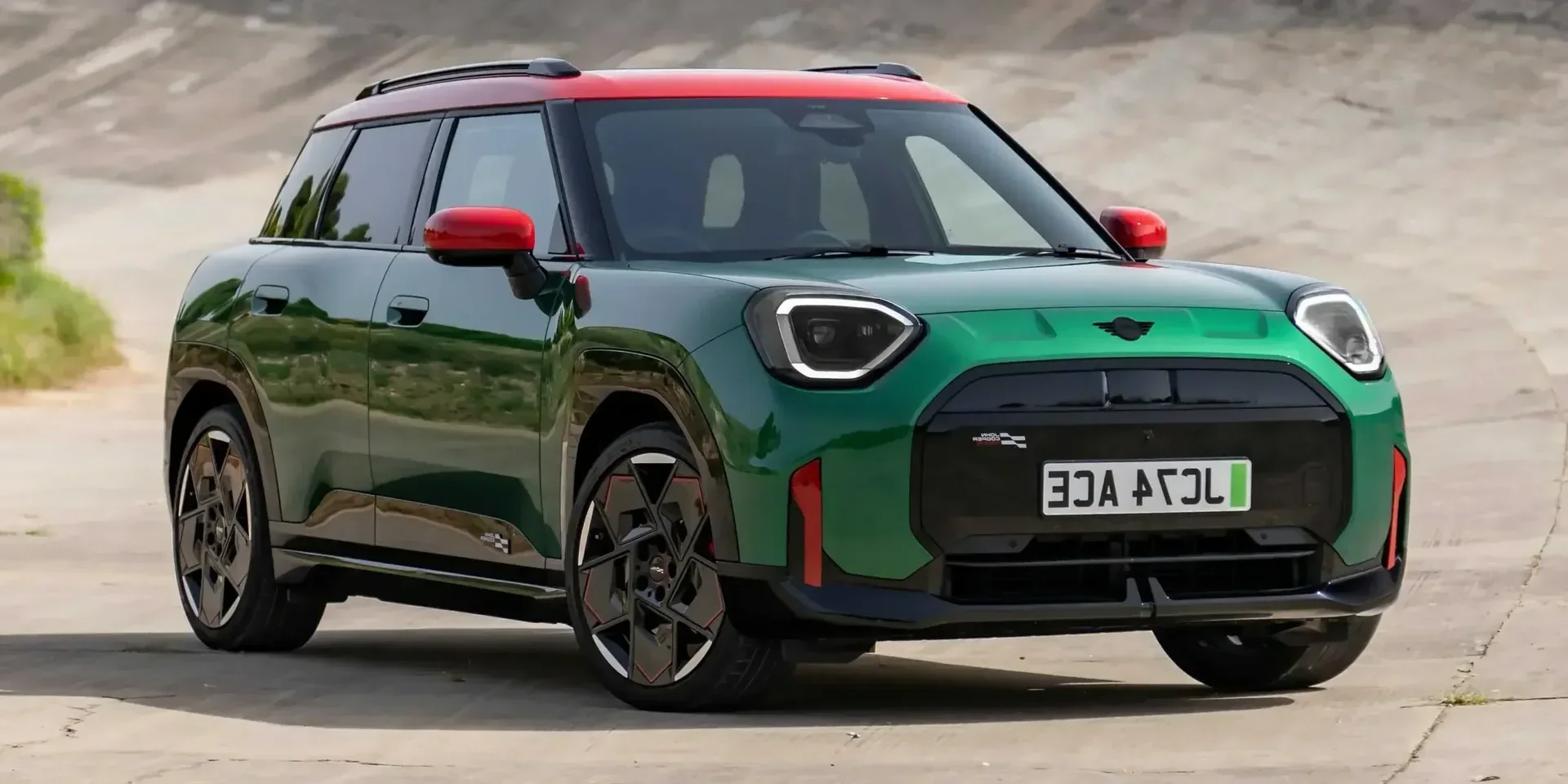 2025 Mini Aceman John Cooper Works photo 1
