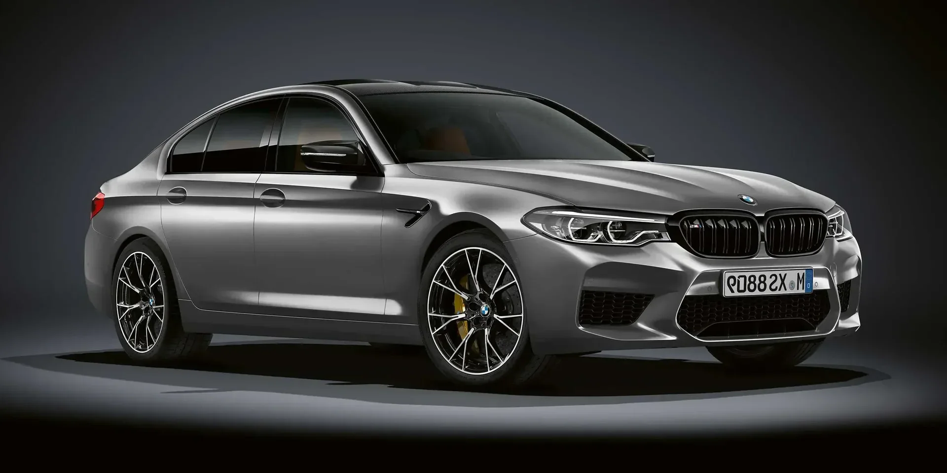 2018 BMW 5 Series M5 Competition photo 1