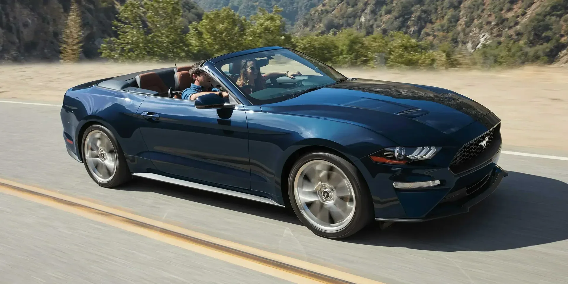 2018 Ford Mustang EcoBoost photo 1
