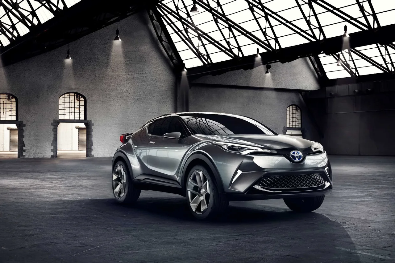 Exterior 3