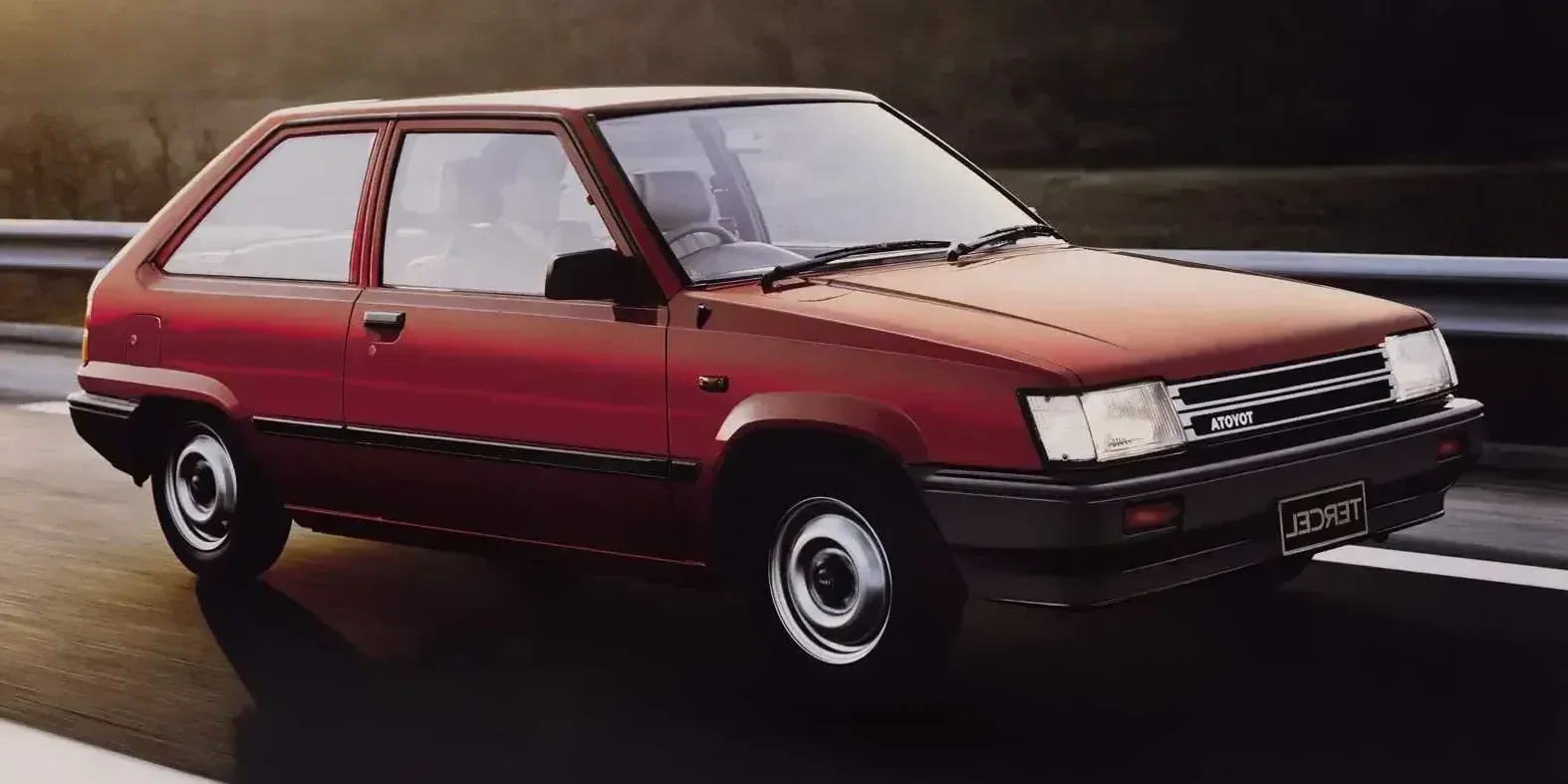 1990 Toyota Tercel VZ photo 1
