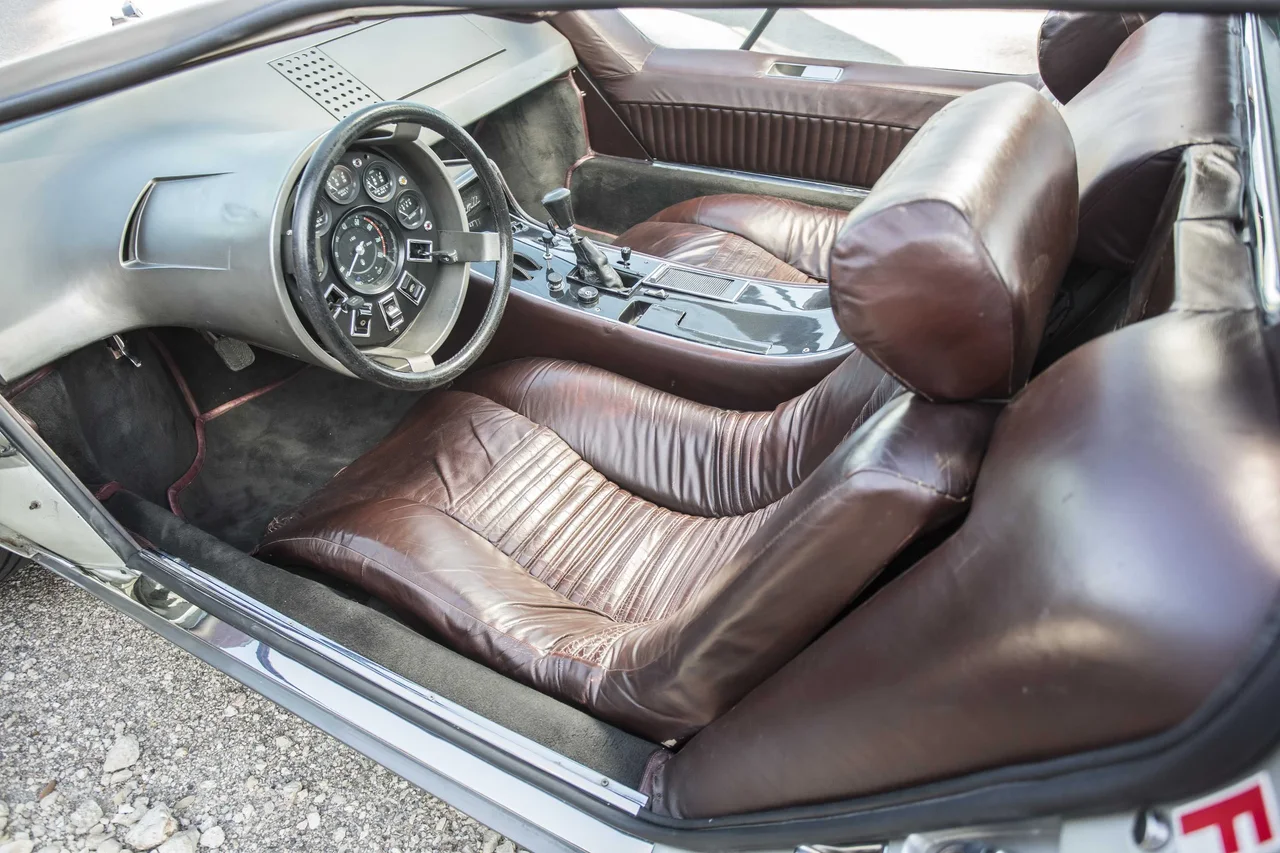 Interior 2