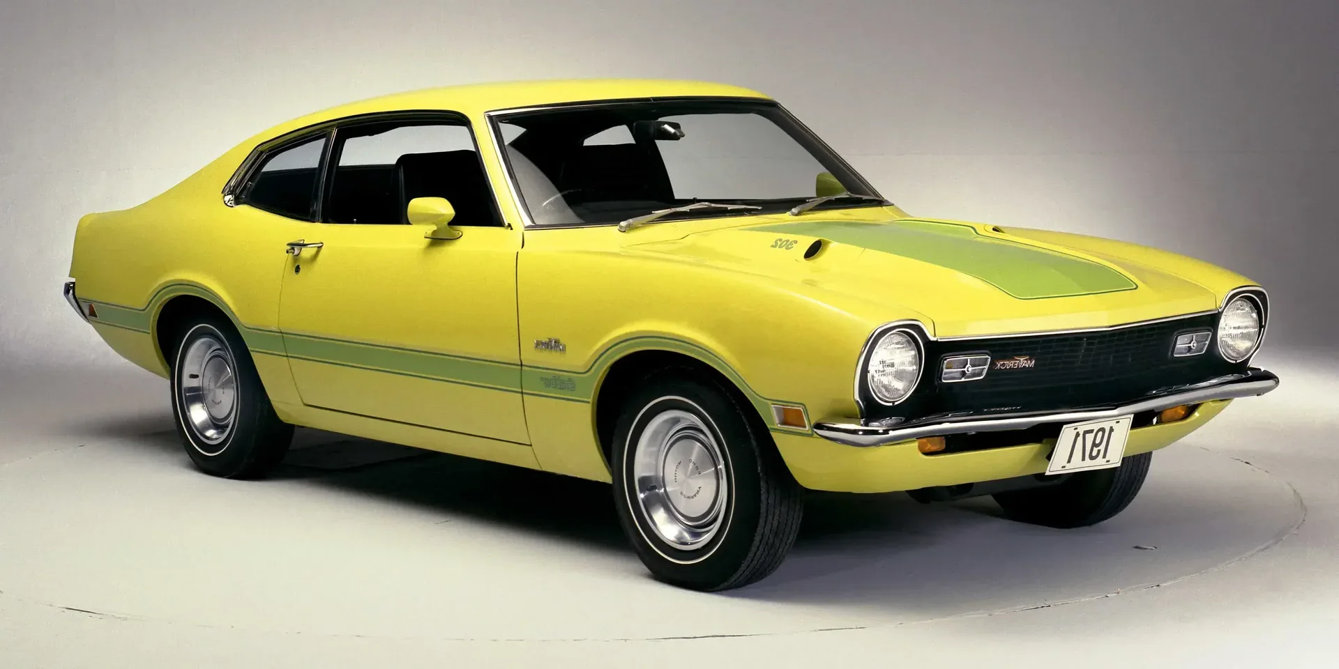 1971 Ford Maverick photo 1