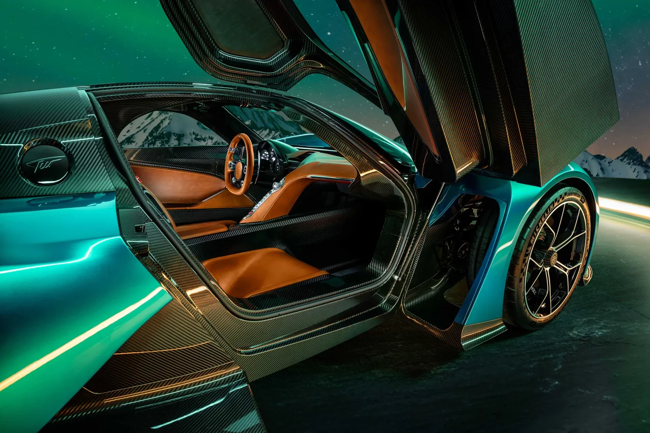 Interior 1