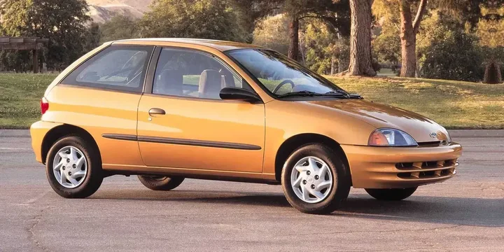 1998 Chevrolet 1998-chevrolet-metro-hatchback-1st-generation-13-sohc-16v-80ps main image