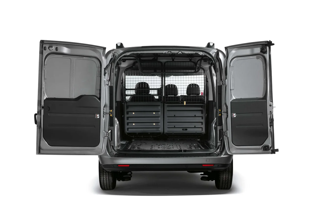 Exterior 3