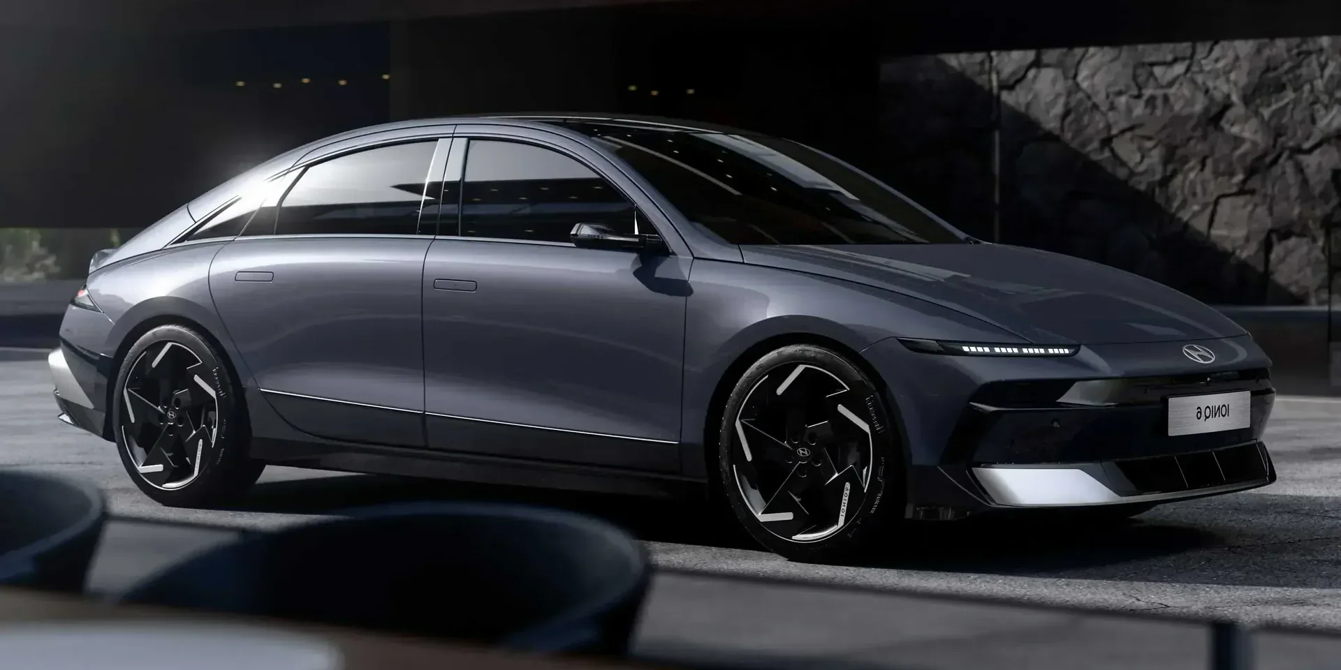 2026 Hyundai Ioniq photo 1