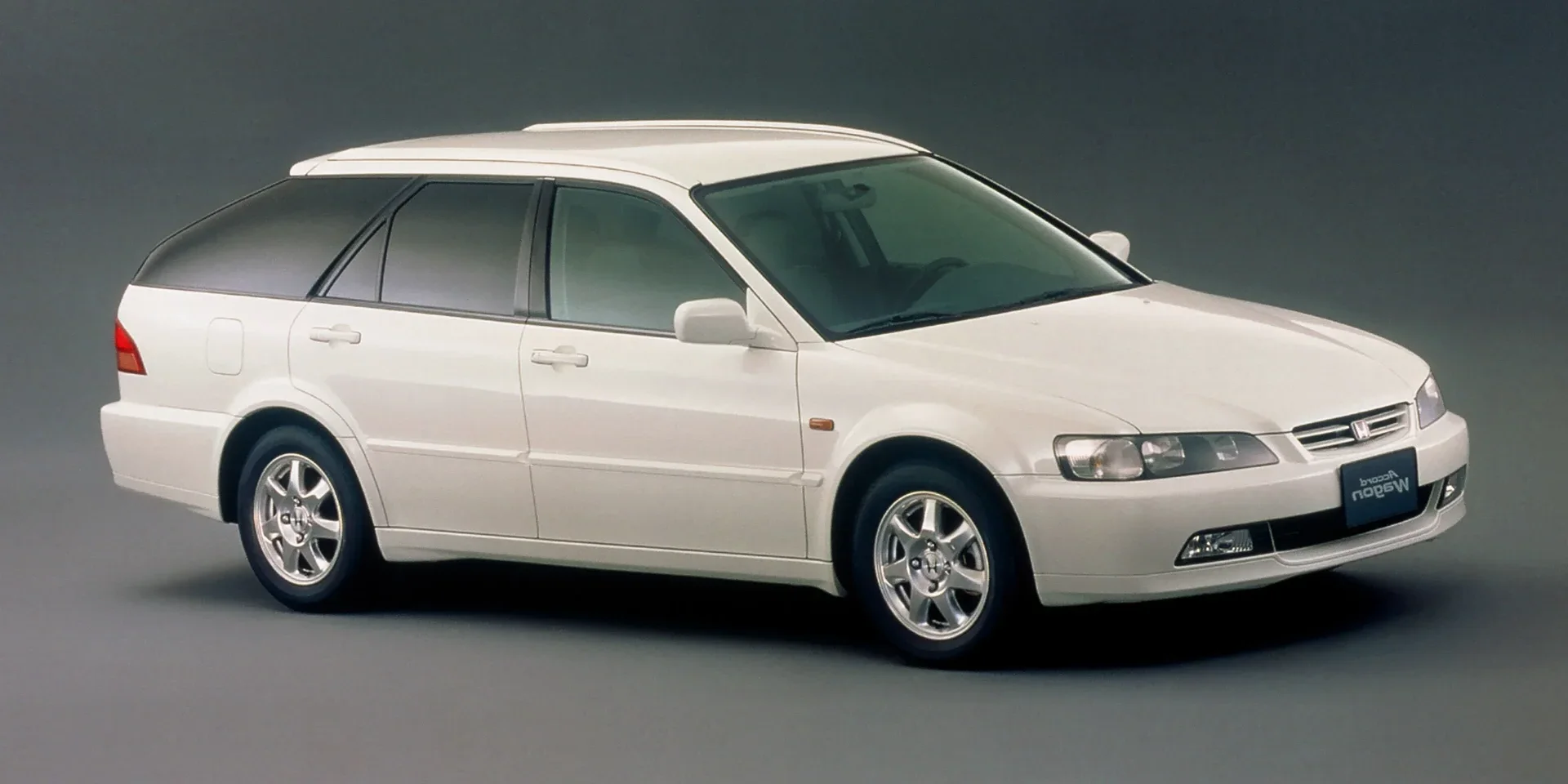 1998 Honda Accord photo 1