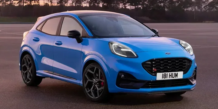 2023 Ford 2023-ford-puma-st-powershift-7-speed main image