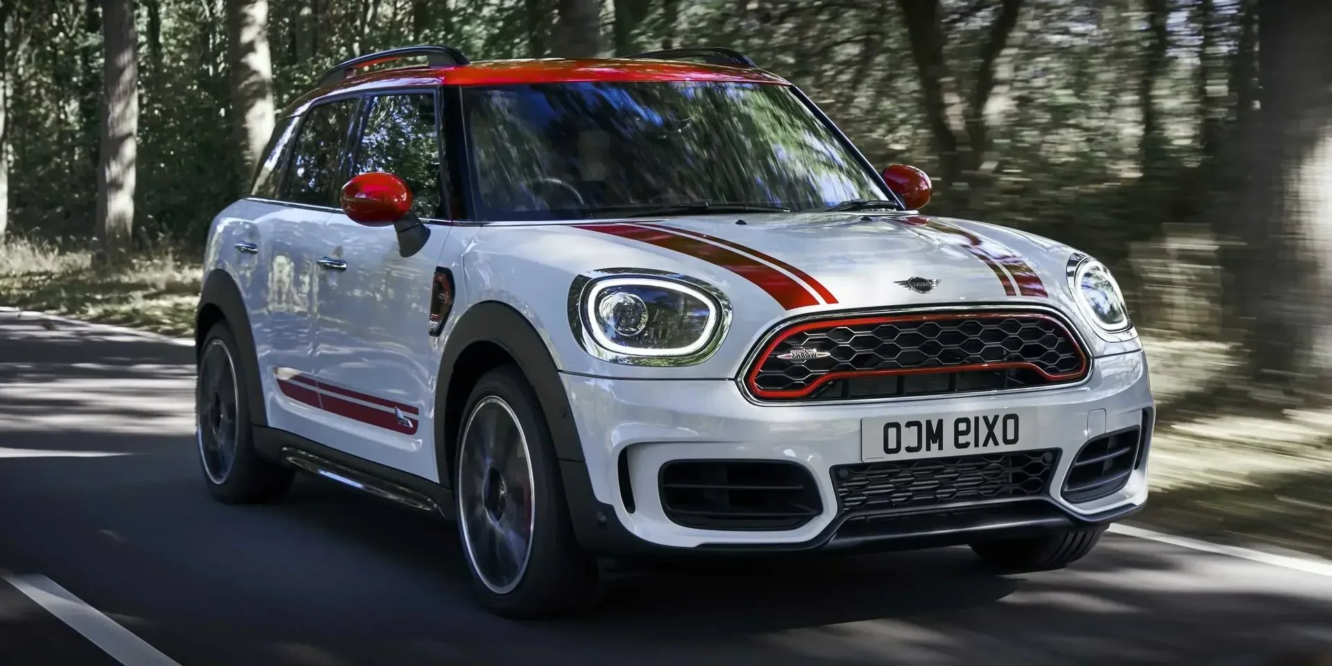 2019 Mini Countryman John Cooper Works photo 1