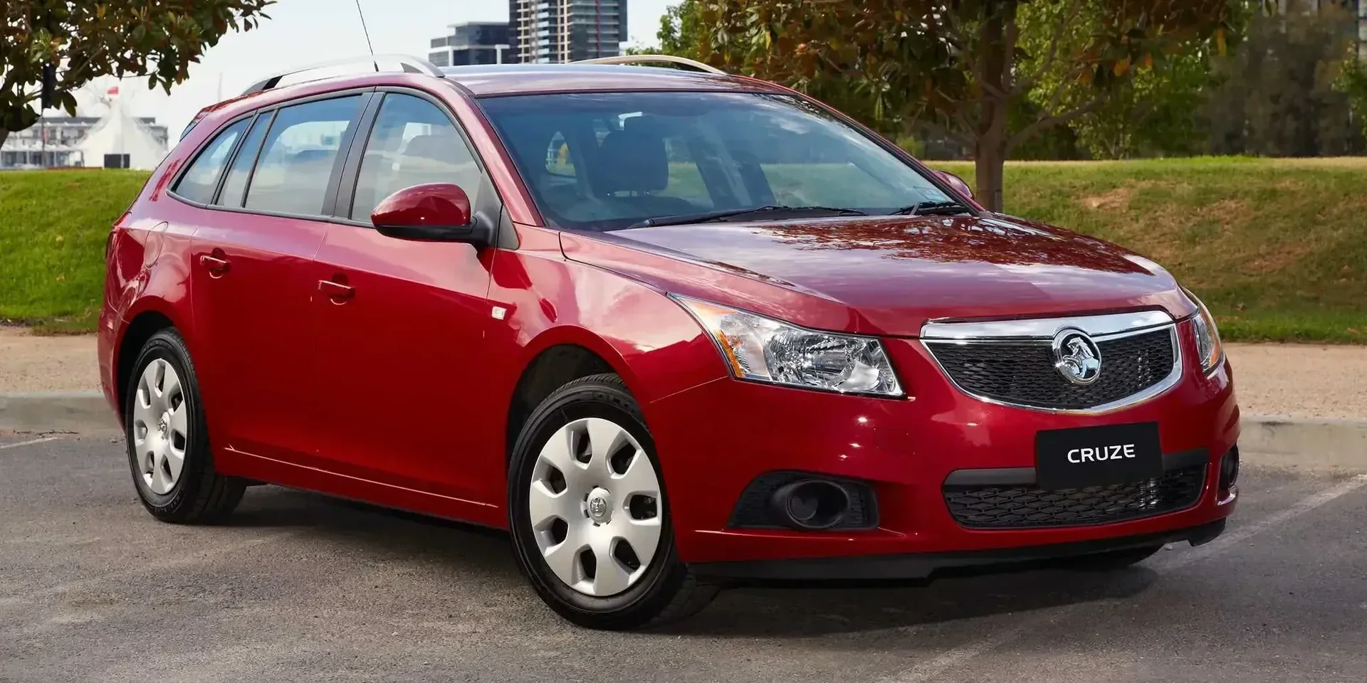 2014 Holden Cruze Sportwagon photo 1