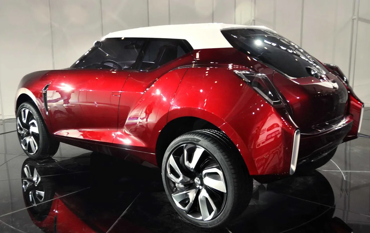 Exterior 3