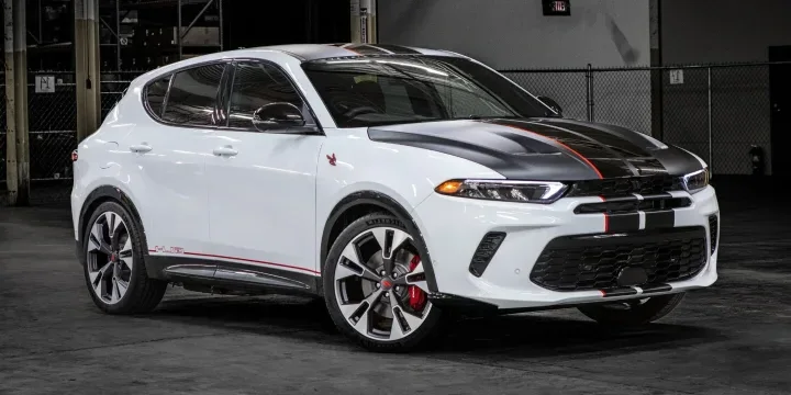 2023 Dodge Hornet R/T GLH exterior main image