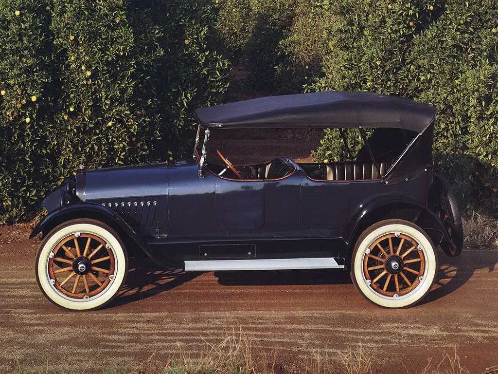 Exterior 5