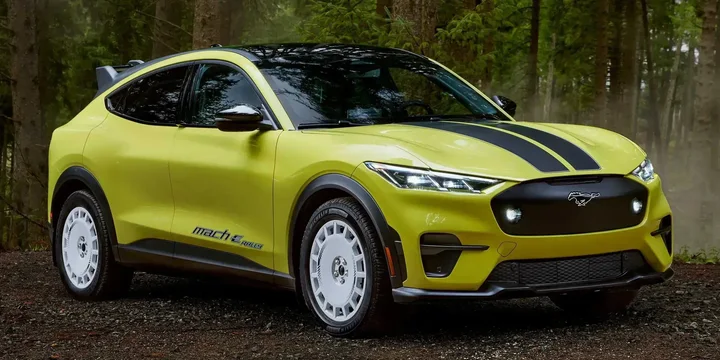 2024 Ford 2024-ford-mustang-mach-e-rally-single-speed main image