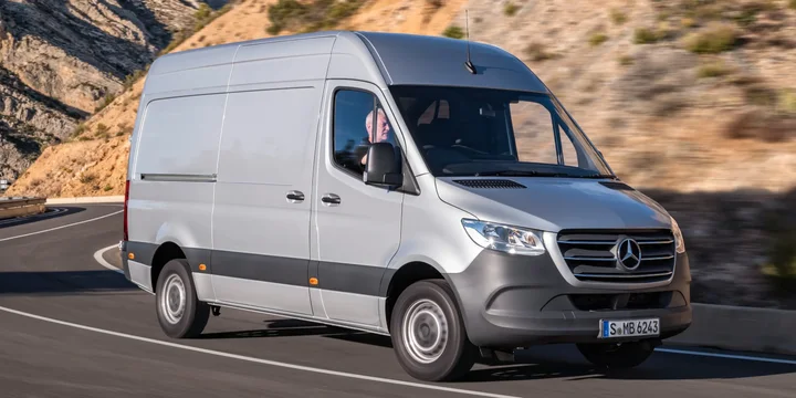 2021 Mercedes-Benz Sprinter exterior main image