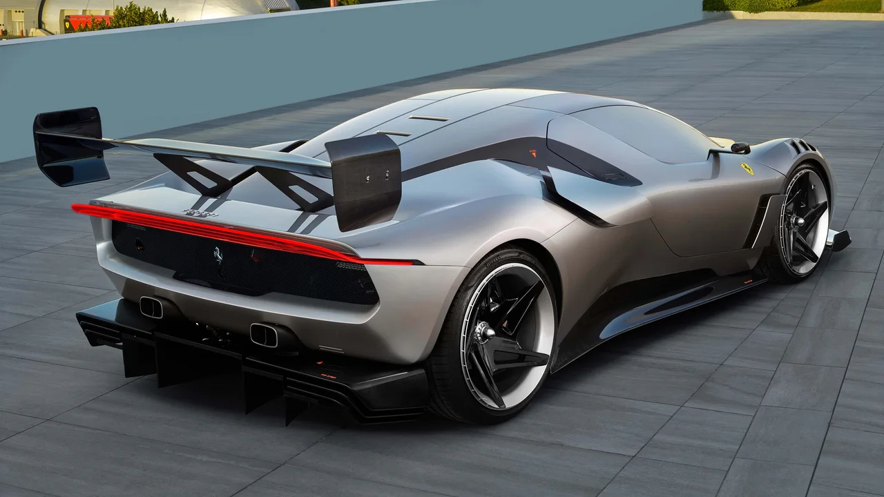 Exterior 3