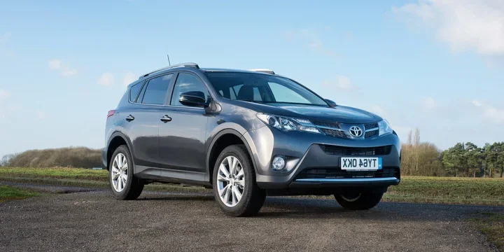 2012 Toyota RAV4 exterior main image