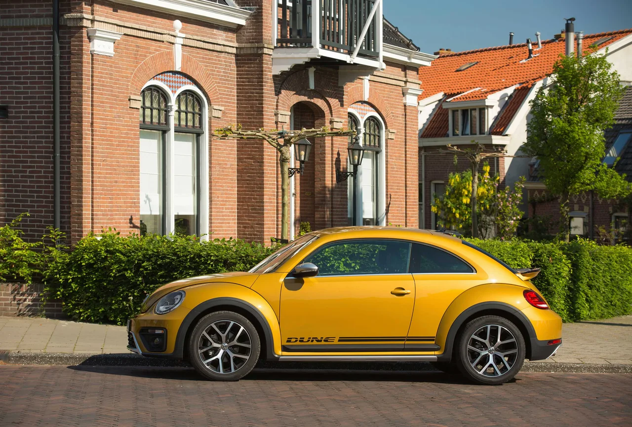 Exterior 2