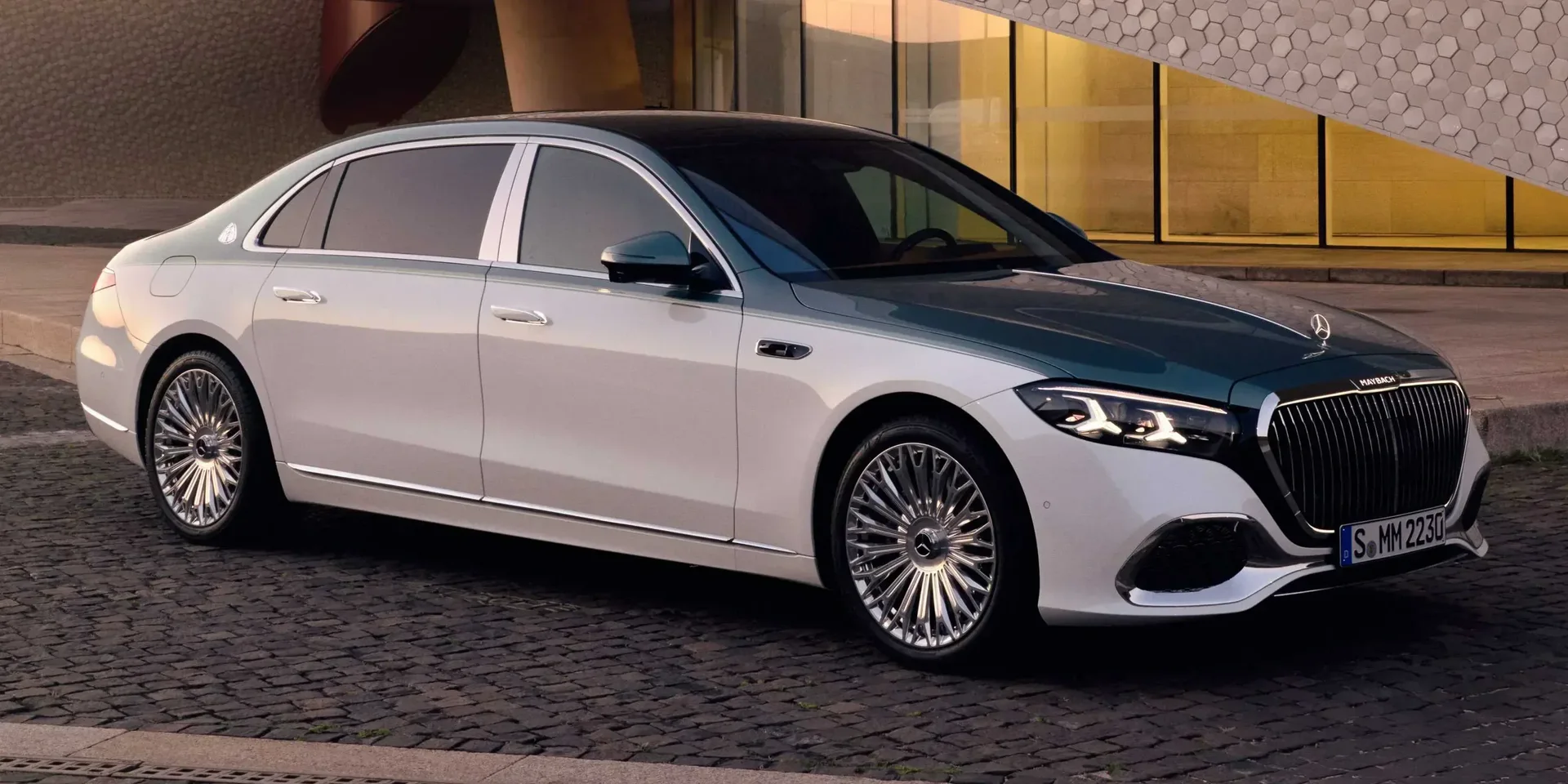 2026 Mercedes-Benz S-Class Maybach photo 1