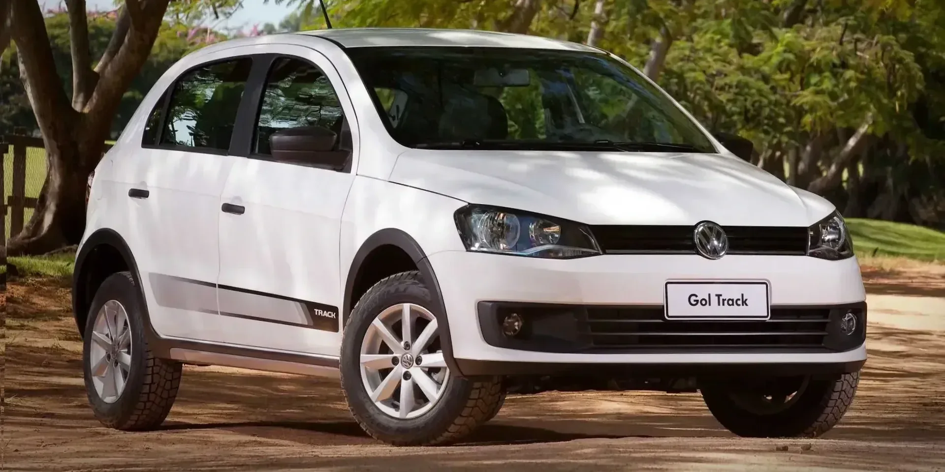 2013 Volkswagen Gol Track photo 1