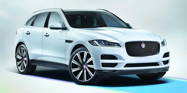 2016 Jaguar 2016-jaguar-f-pace-20d-awd main image
