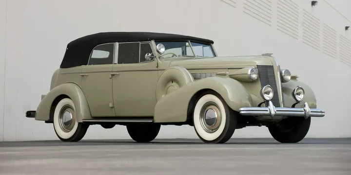 1937 Buick 1937-buick-roadmaster-convertible-phaeton-52-manual main image