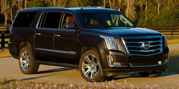2015 Cadillac 2015-cadillac-escalade-suv-esv-62-v8-afm-4wd-426ps main image