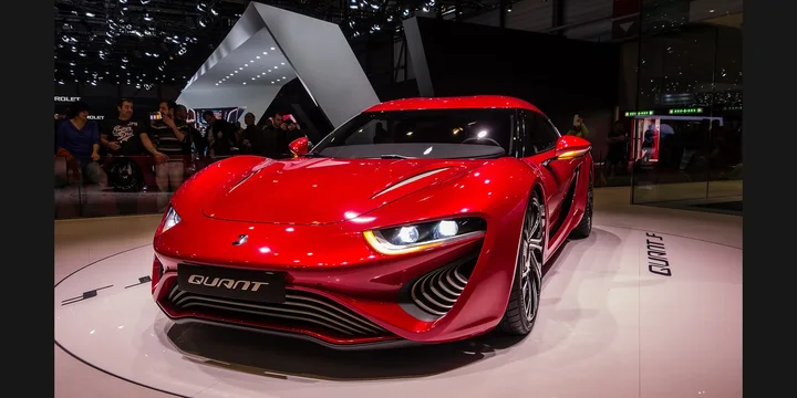 2014 NanoFlowcell QUANT F Concept. Photograph by Falcon® Photography from France, CC BY-SA 2.0. https://commons.wikimedia.org/wiki/File:NanoFlowcell_Quant_F_(22800252734).jpg Fit to 2:1 with dark side borders.
