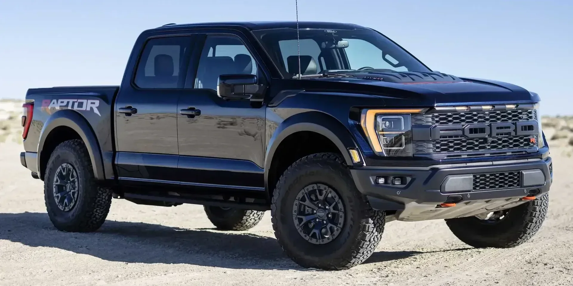 2023 Ford F-Series F-150 Raptor R photo 1