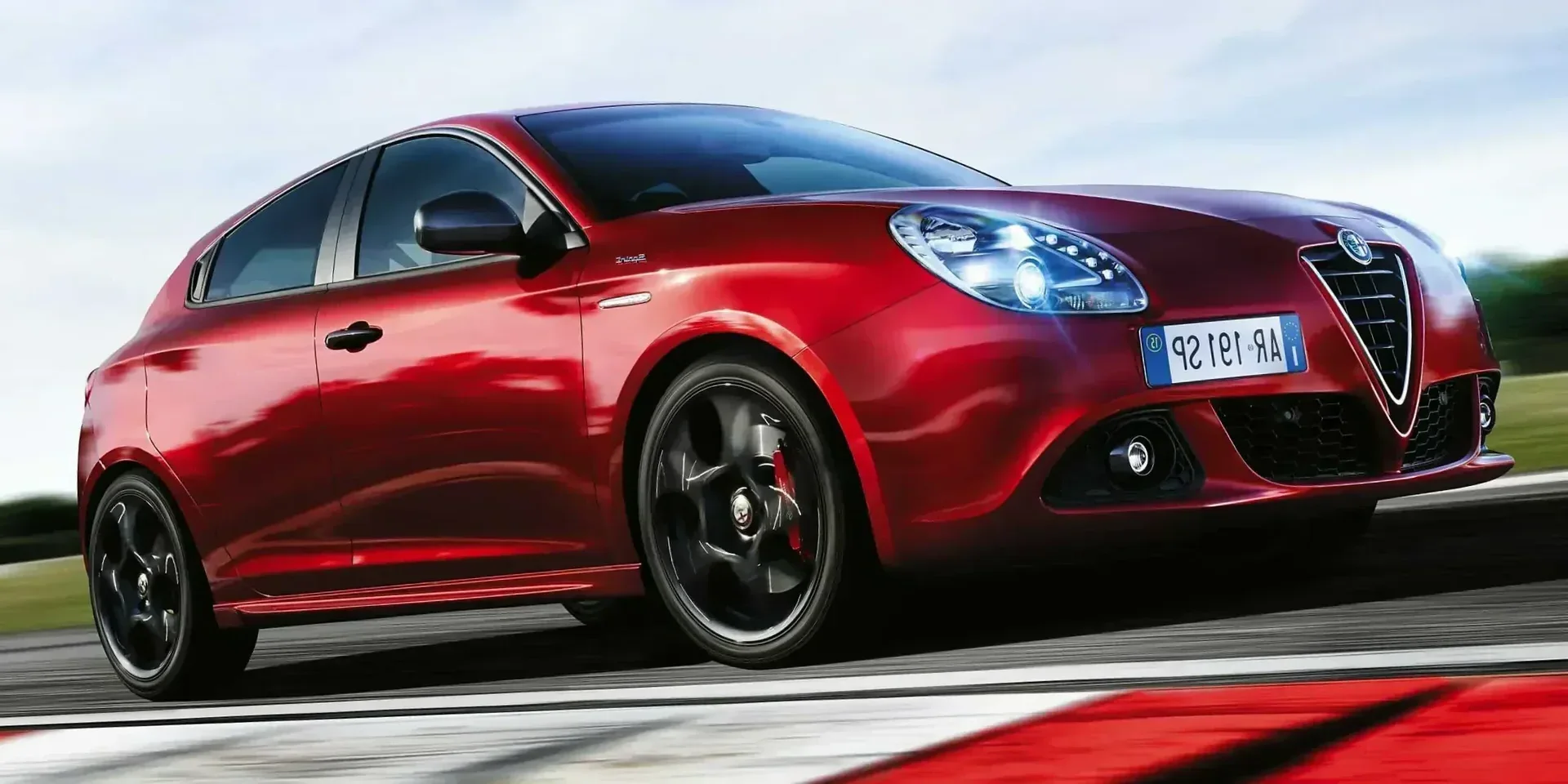 2019 Alfa Romeo Giulietta Sprint photo 1