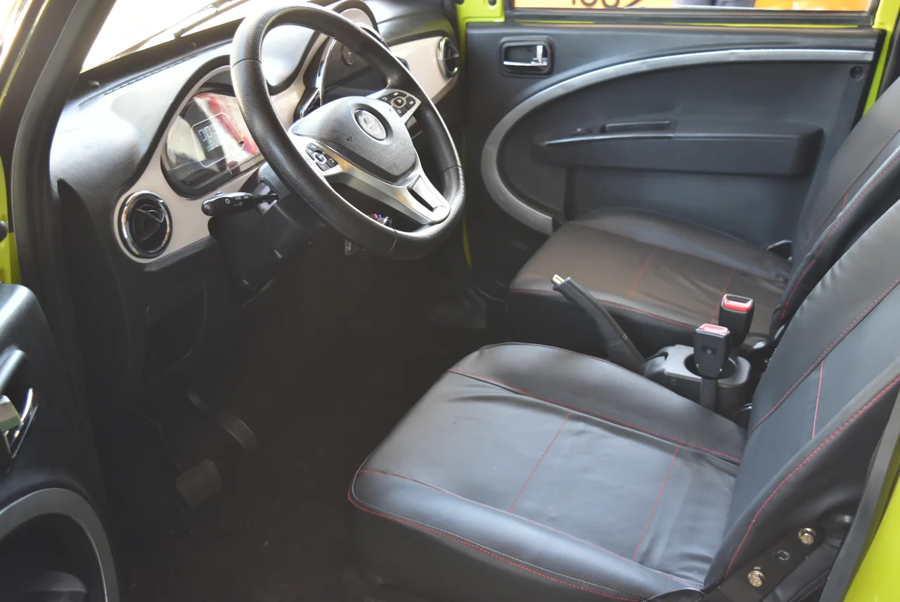 Interior 3