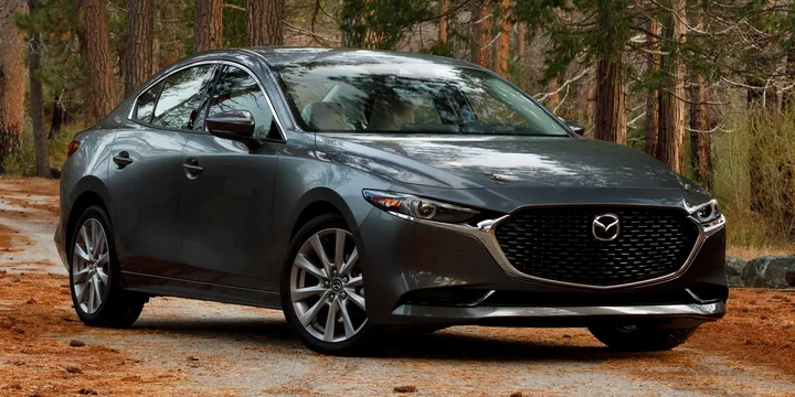 2019 Mazda 3 front three-quarter view