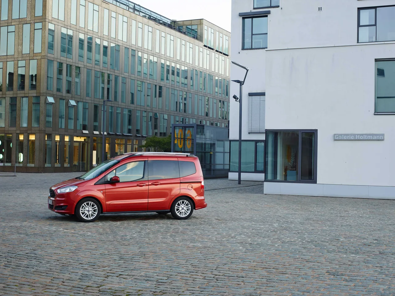 Exterior 4