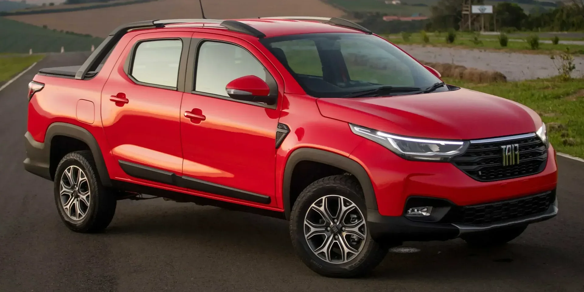 2020 Fiat Strada photo 1