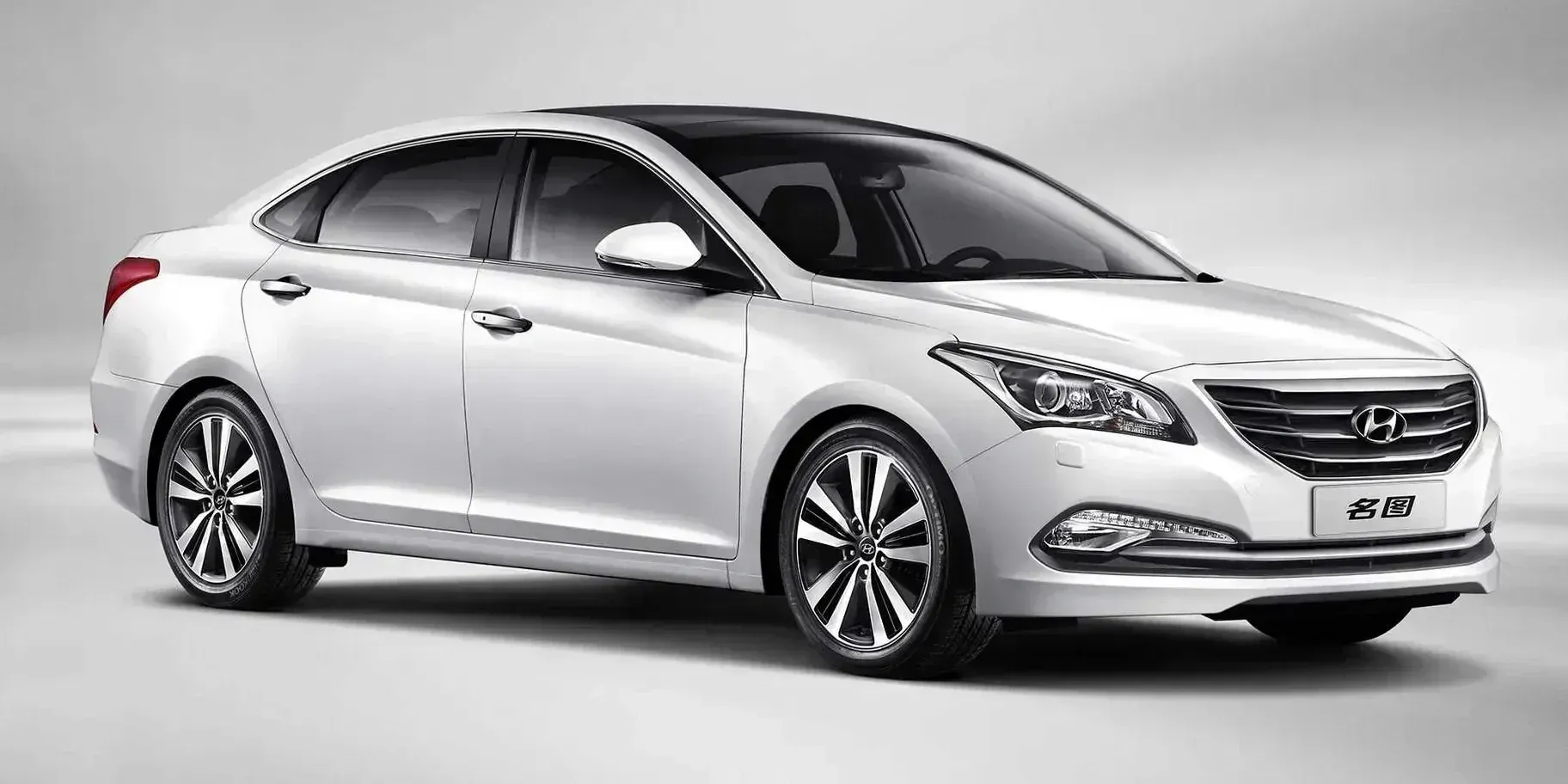 2014 Hyundai Mistra photo 1