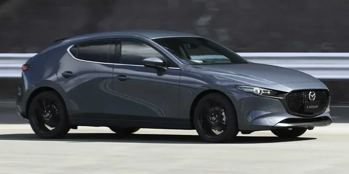 2021 Mazda 2021-mazda-3-hatchback main image