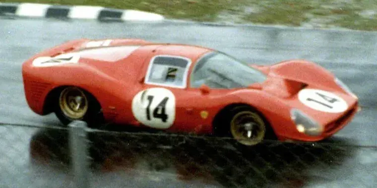 1966 Ferrari 330 P photo 1