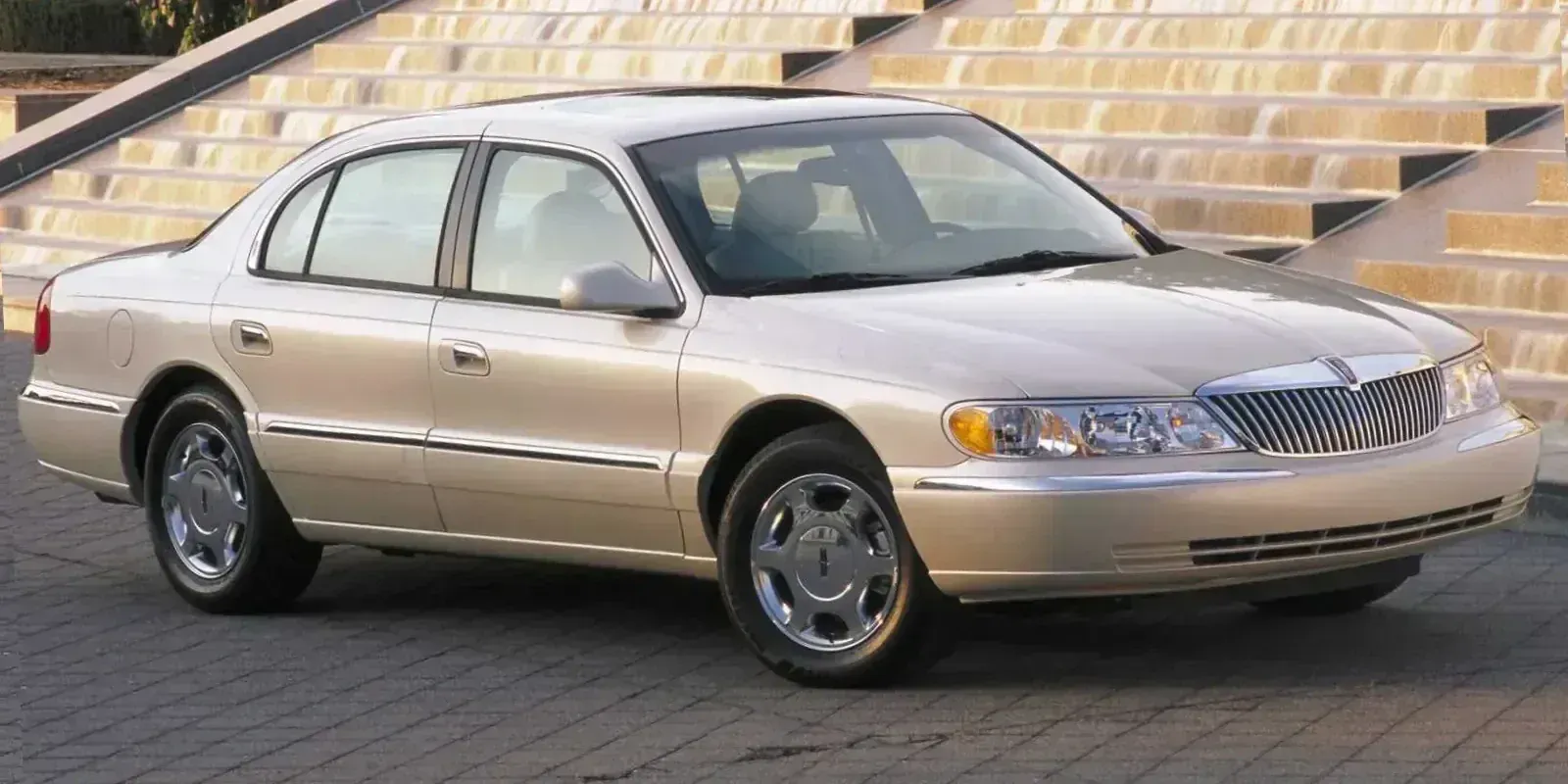 1998 Lincoln Continental photo 1