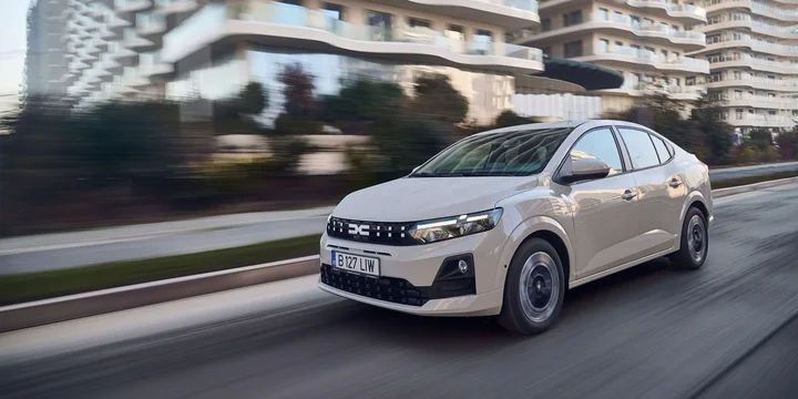 2026 Dacia Logan exterior main image